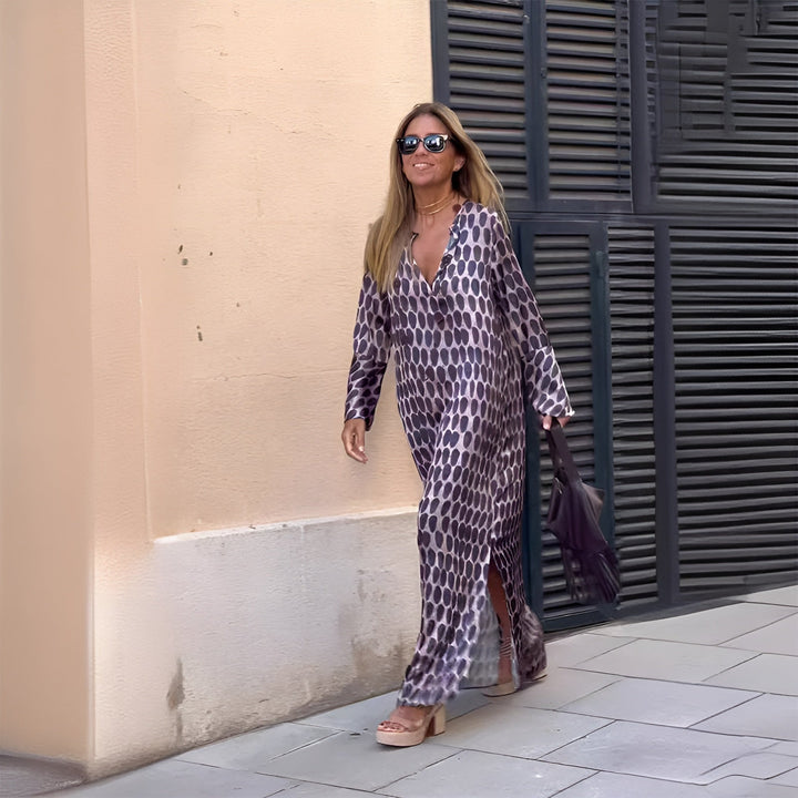 Amelia | Women&