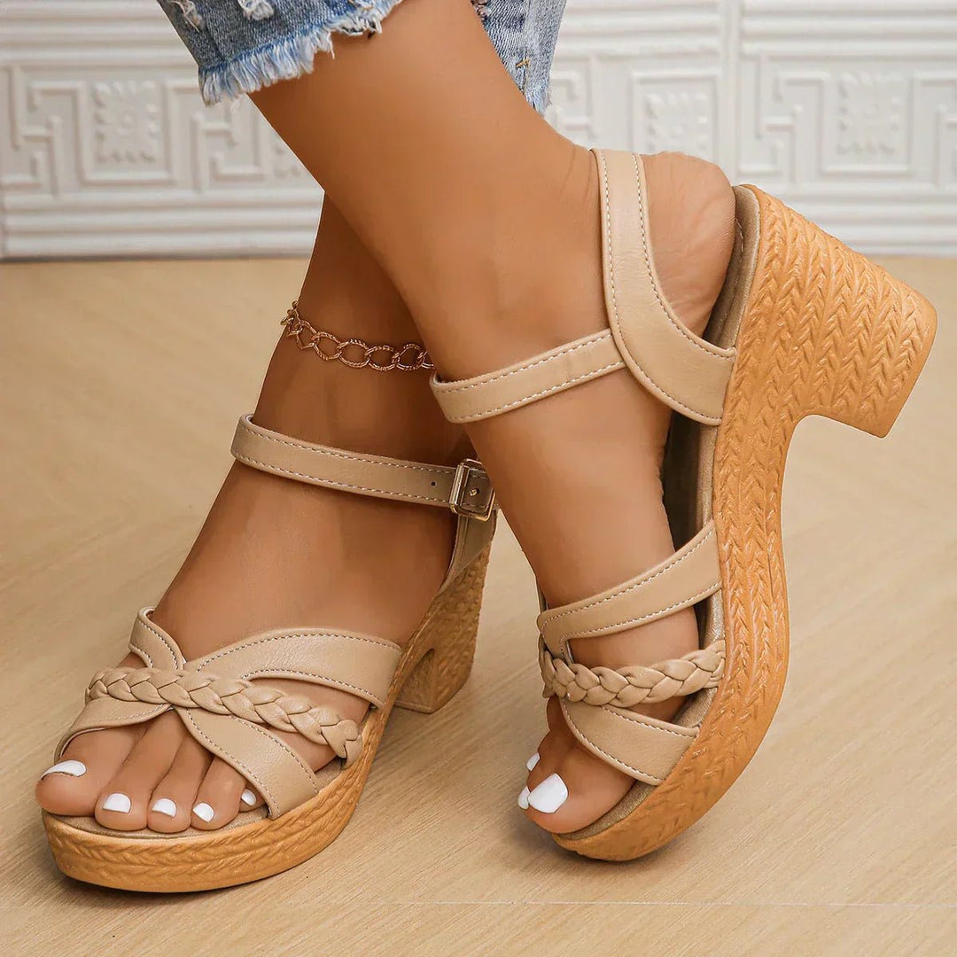 Aurelia | Women&