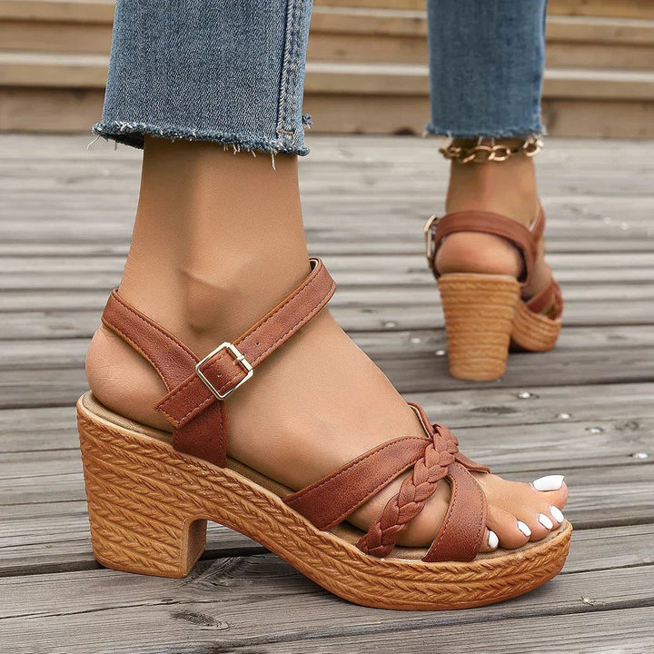 Aurelia | Women&