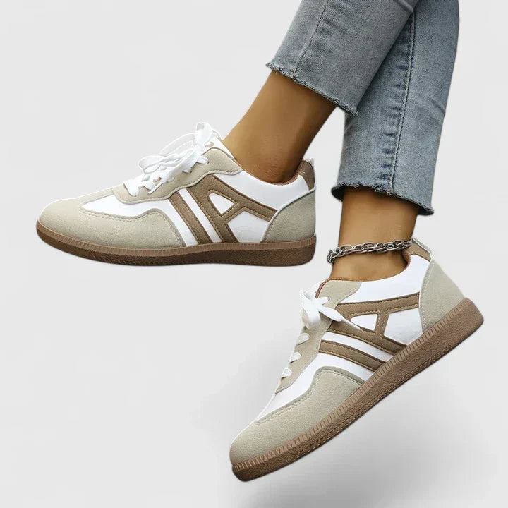 Beatrix | Women's Retro Colorblock Low Top Sneakers - Beige - Image 2