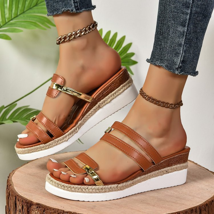 Briony | Women&