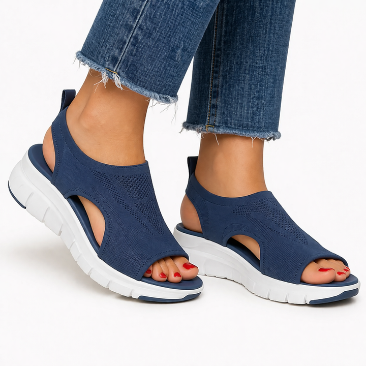 Britta | Women&