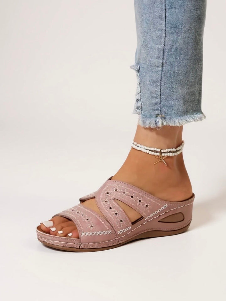 Esther | Women&