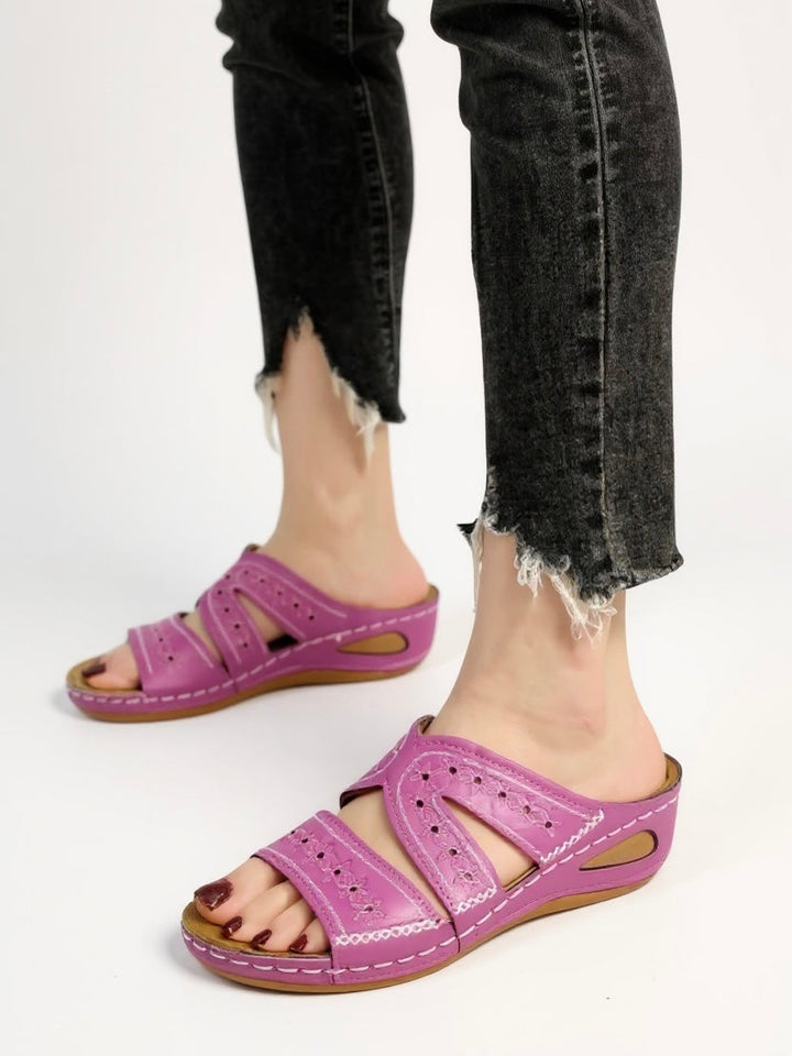 Esther | Women&