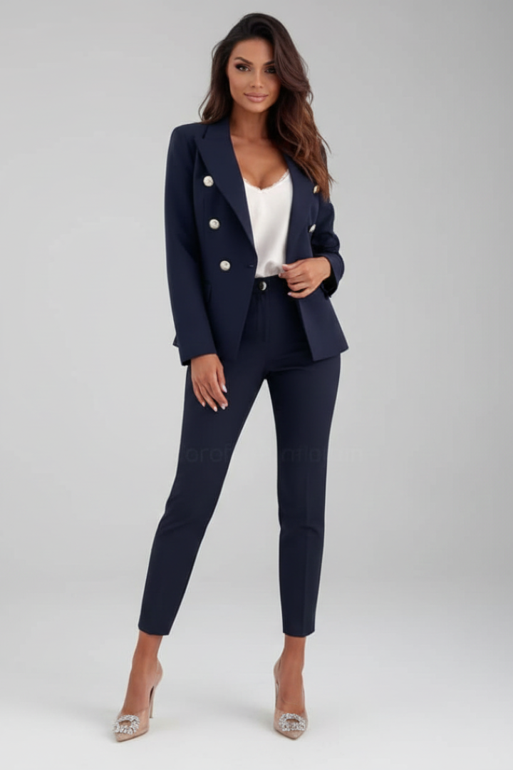 Penelope | Women&