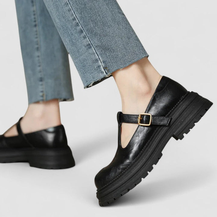 Rosabeth | Women&