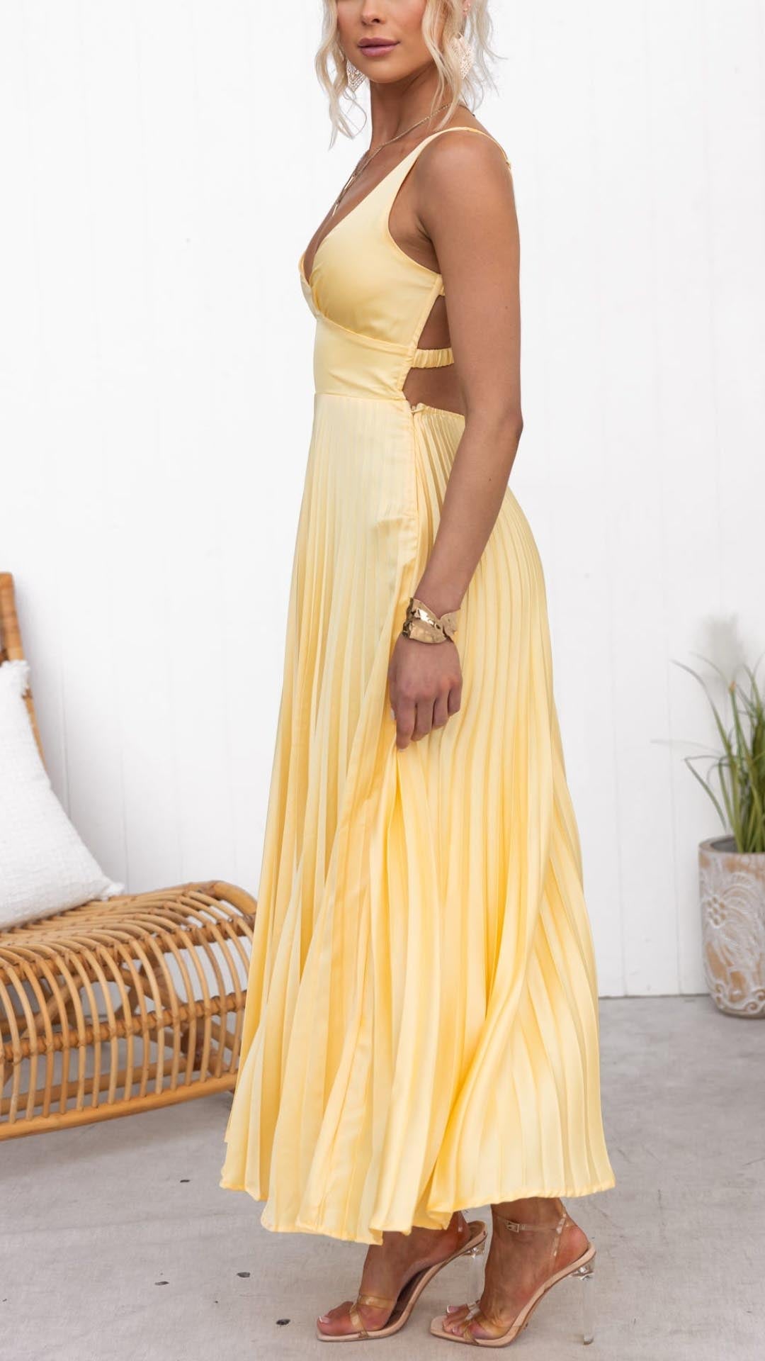 Saskia | Women&